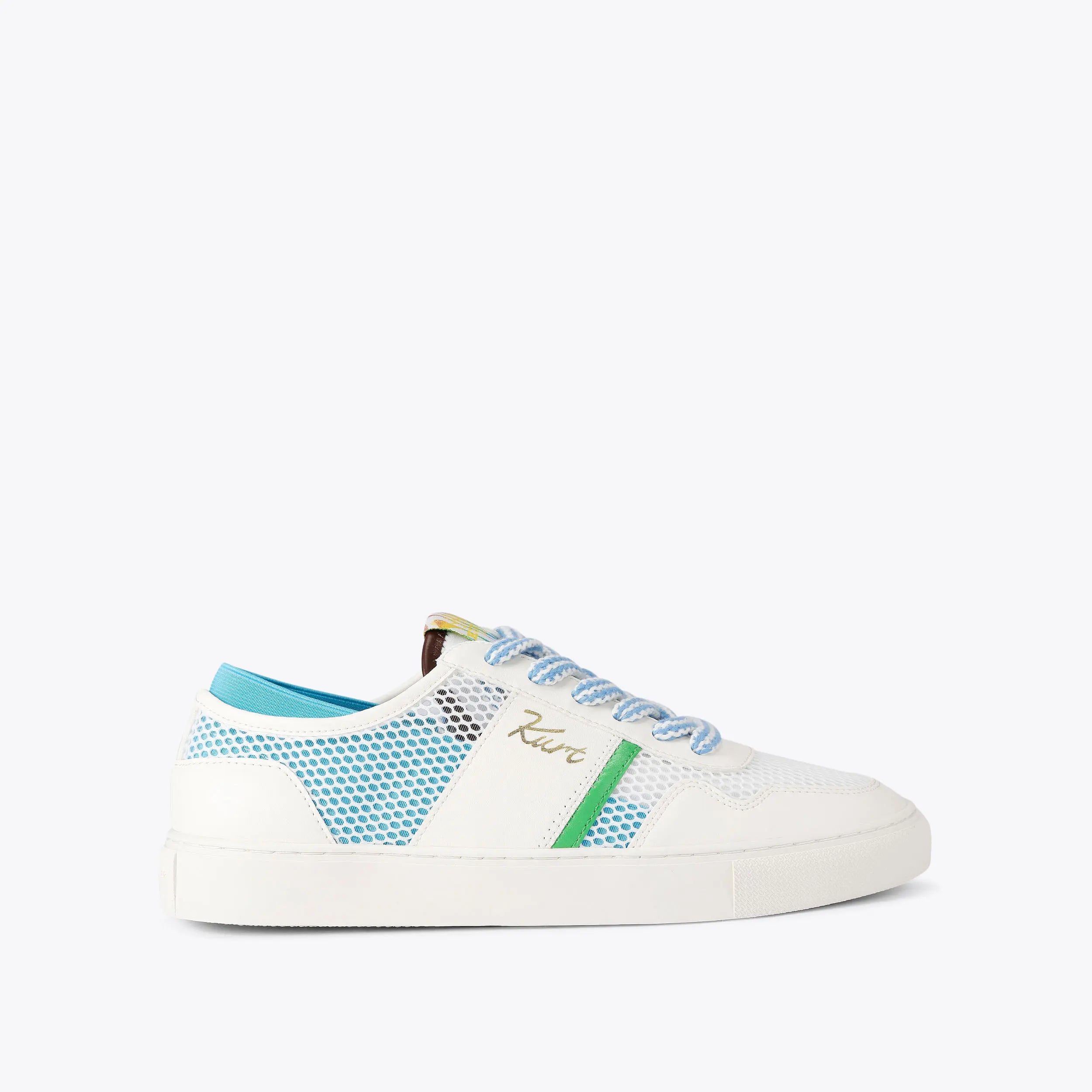 BEACH SNEAKER