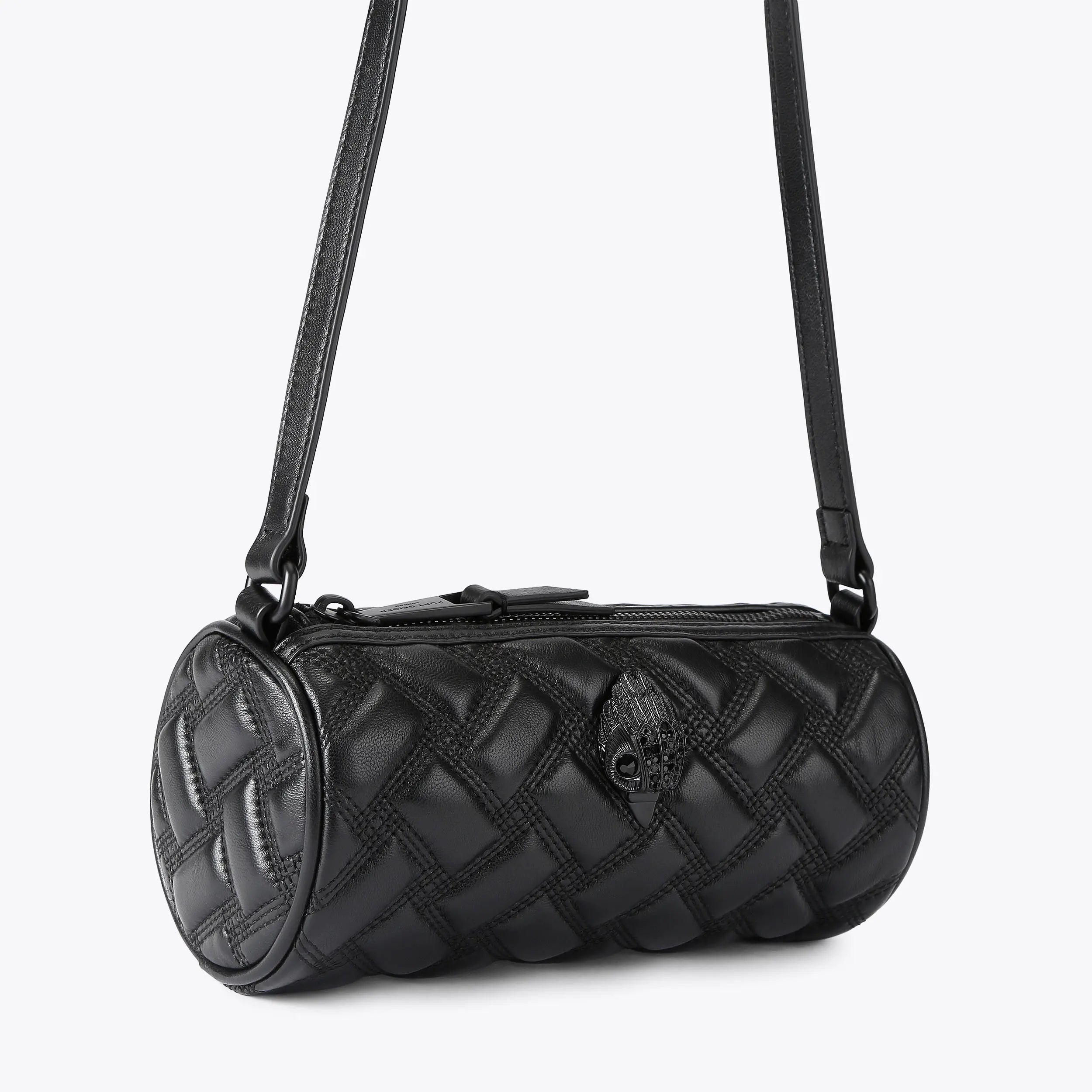 SMALL KENSINGTON DRENCH BARREL BAG